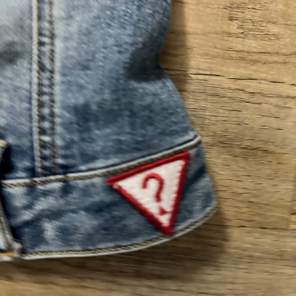 GUESS DENIM DESTROYED STRETCHY VEST MEDIUM - Picture 9 of 14
